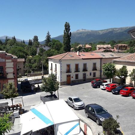 Plaza De La Villa 24 Rascafria Exterior photo